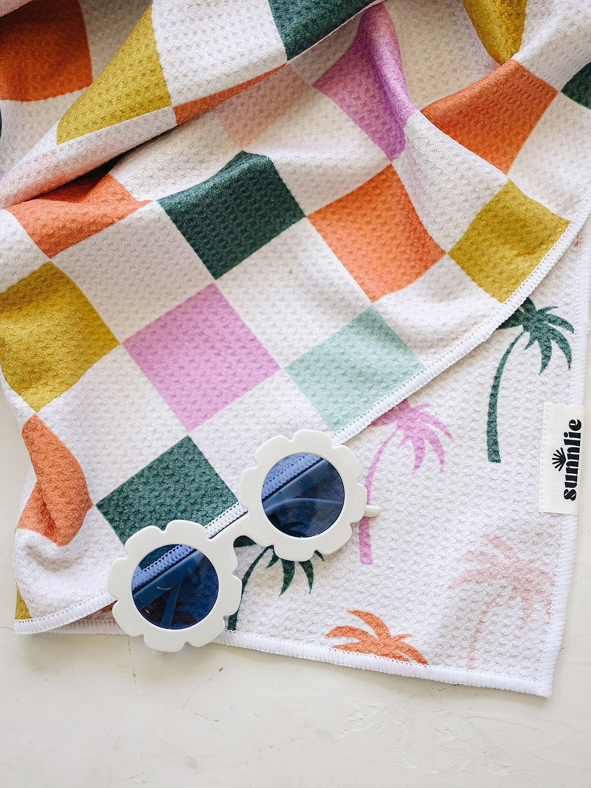 Tropical Daydream Sunnlie Towel